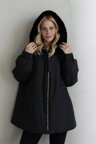 Пуховик женский